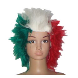 Peluca de peluche tricolor